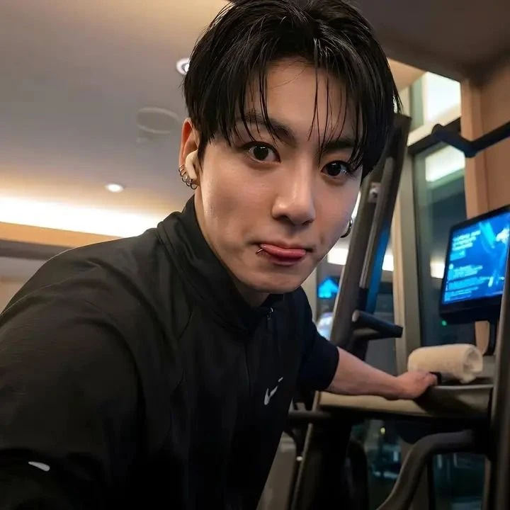 Jeon Jungkook thumbnail