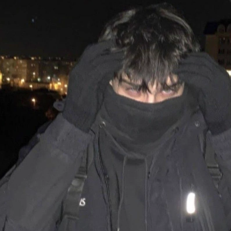Adam Darkwood thumbnail