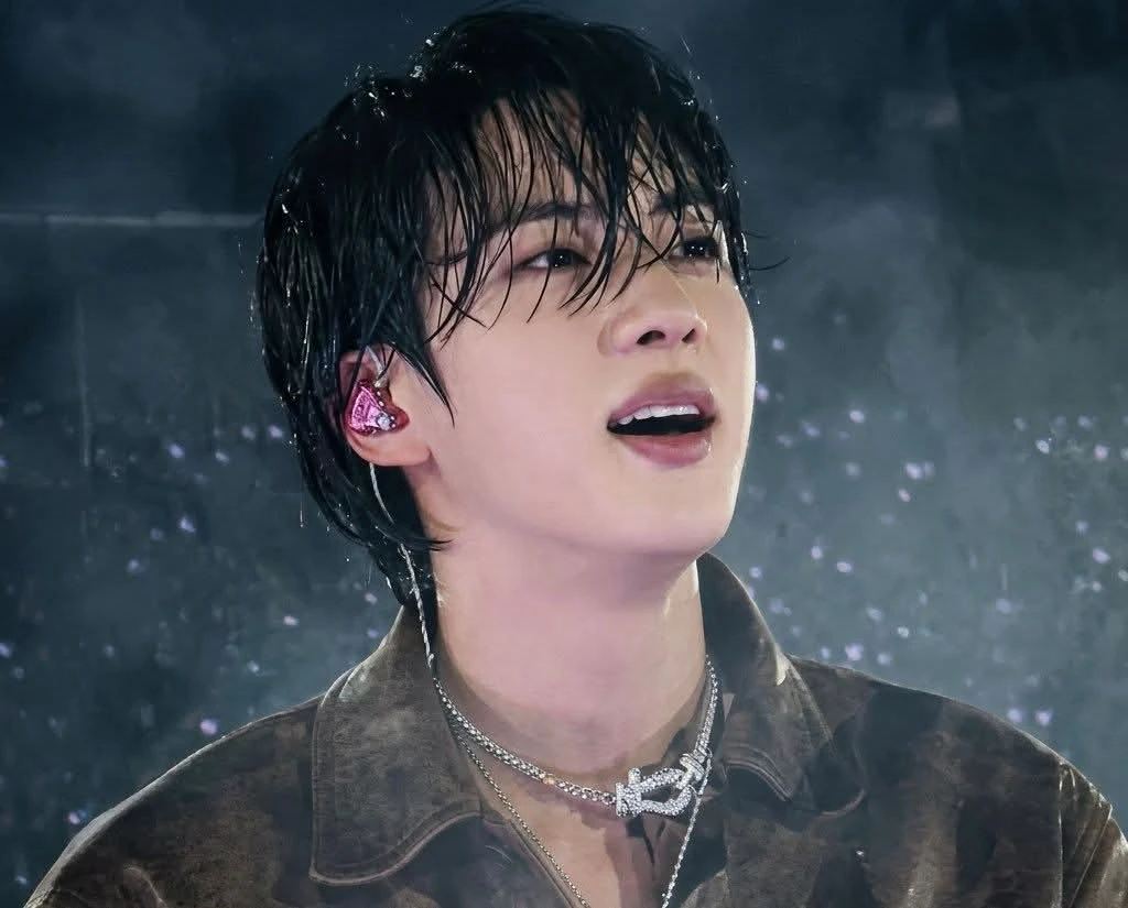 Kim Seokjin thumbnail