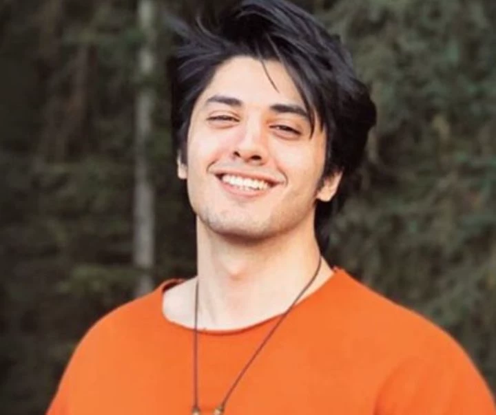 Danyal Zafar (Danny Zee) thumbnail