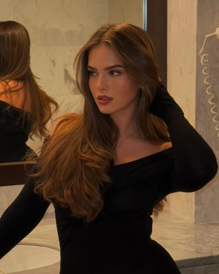 Helena Bellini thumbnail