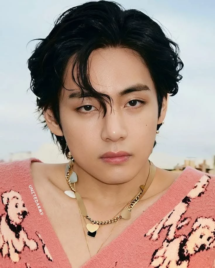 Kim Taehyung thumbnail