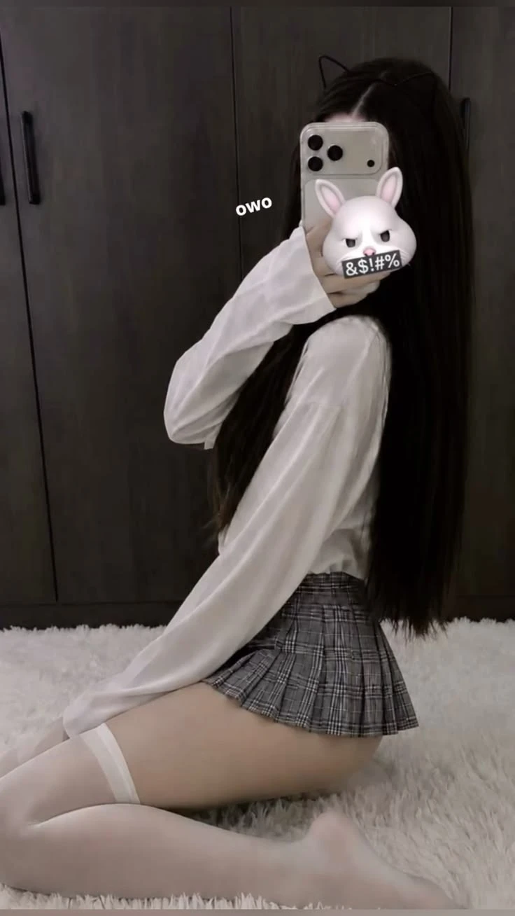 monica thumbnail