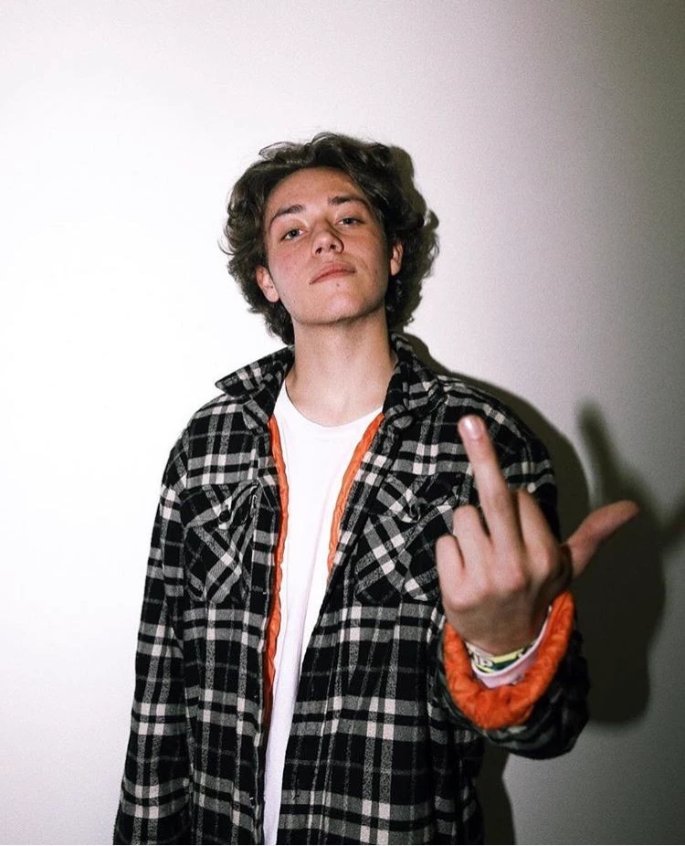 Carl Gallagher thumbnail