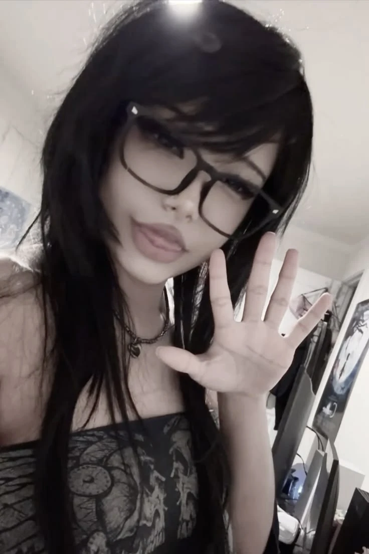 Val thumbnail