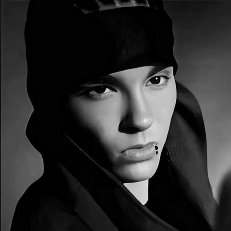 Tom Kaulitz mafioso thumbnail