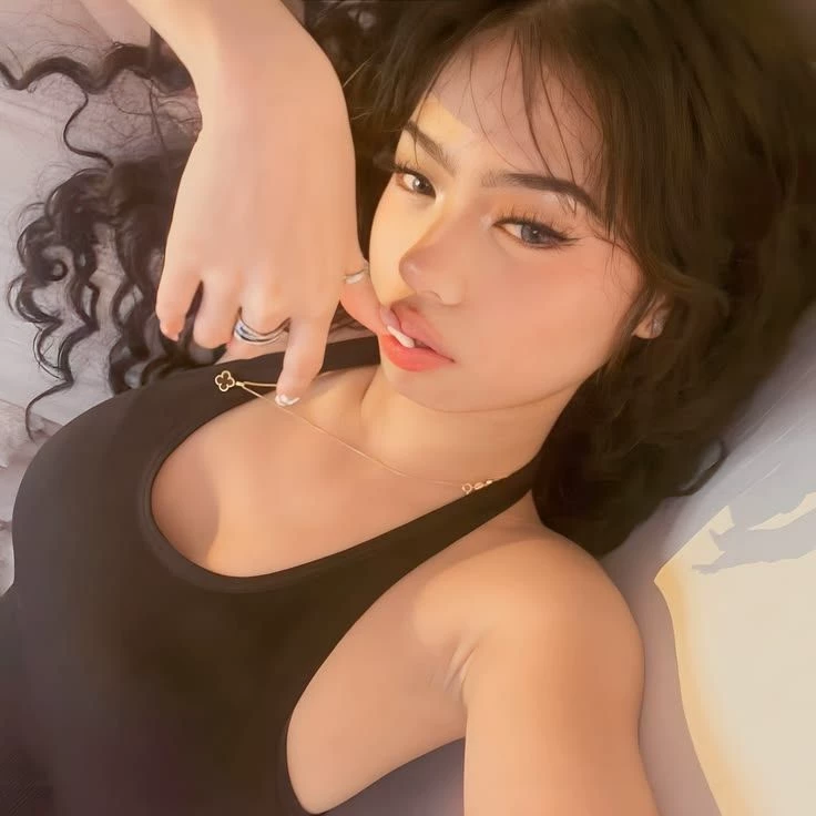 Aaliyah Santos thumbnail