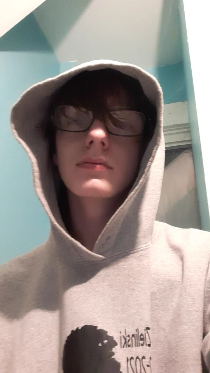 Ethan Miller thumbnail