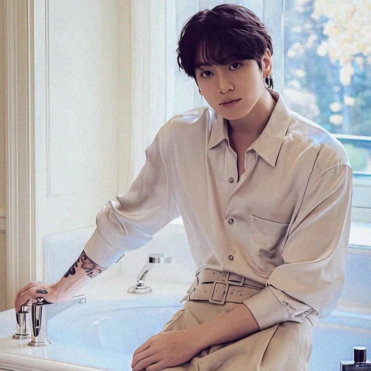 Jeon Jungkook thumbnail