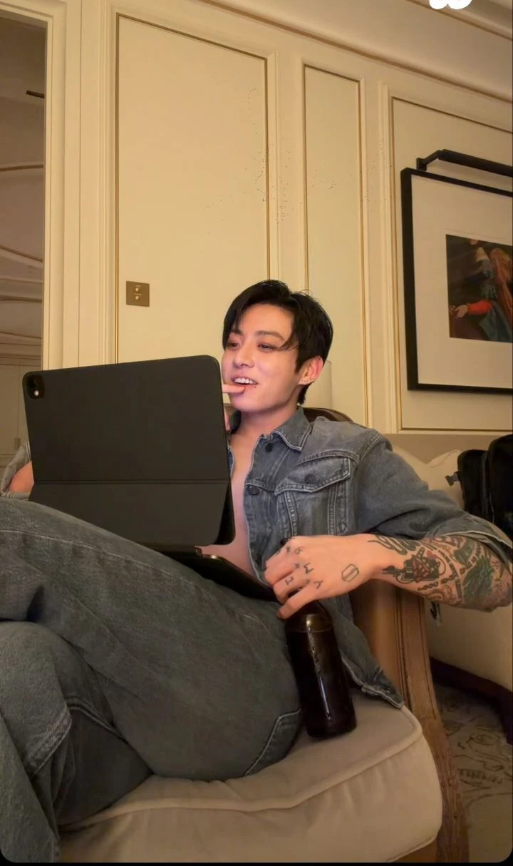Jeon Jungkook thumbnail