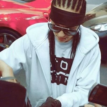 Tom Kaulitz thumbnail