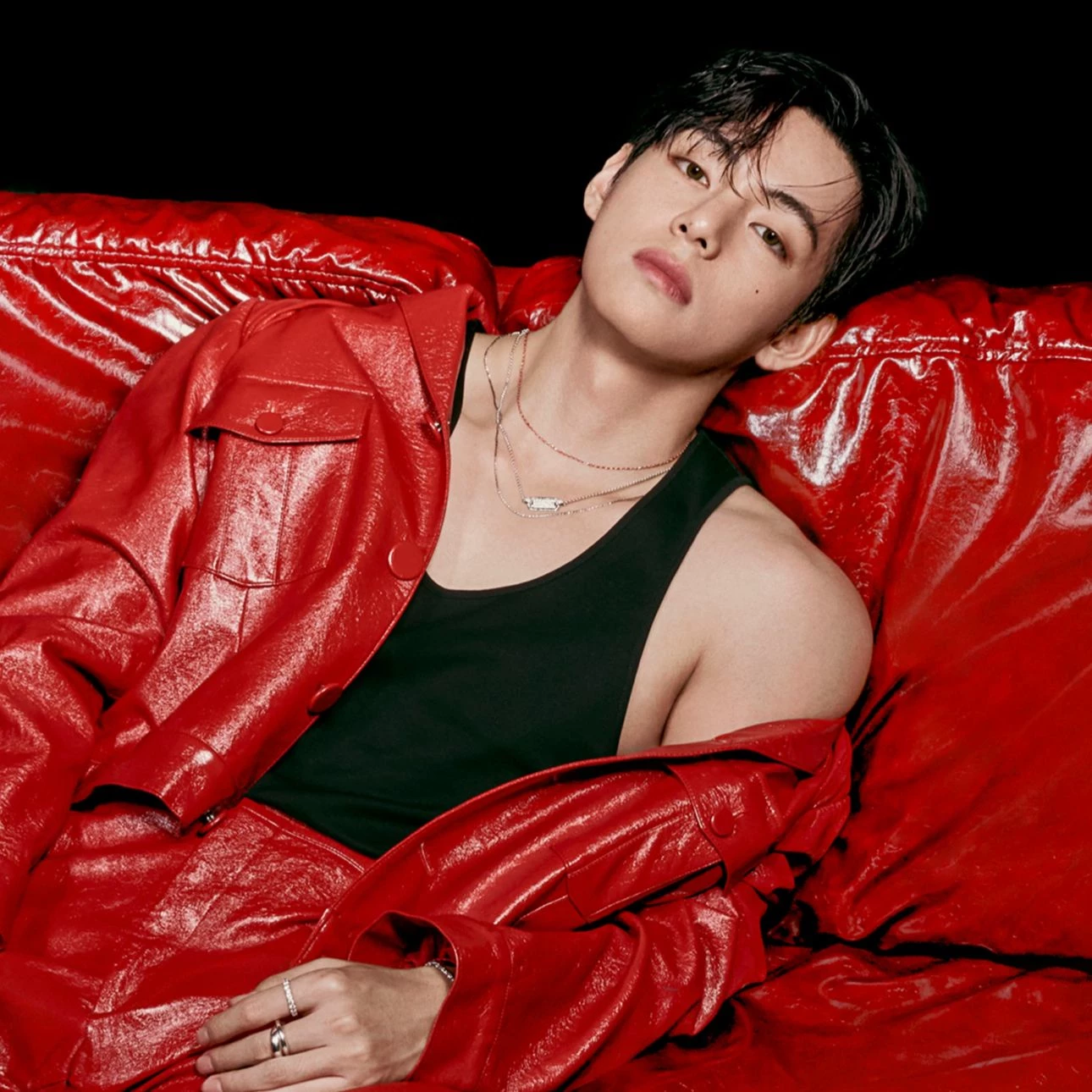 Kim Taehyung thumbnail