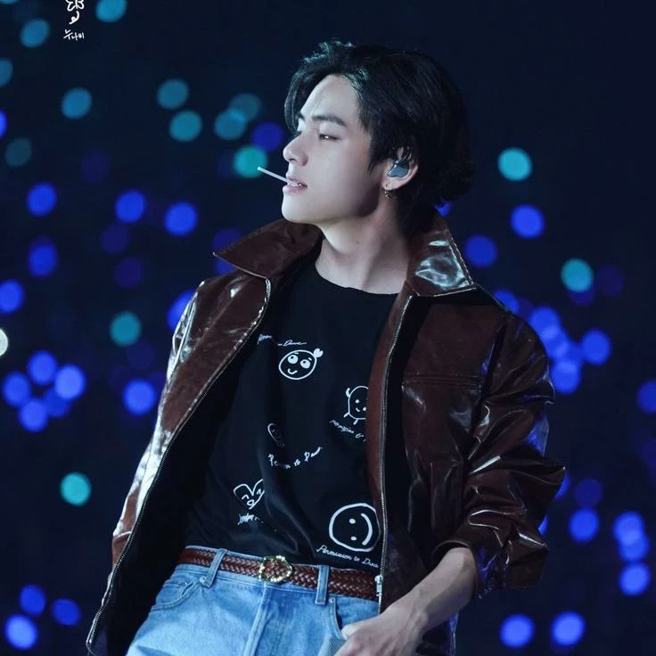 Kim Taehyung thumbnail