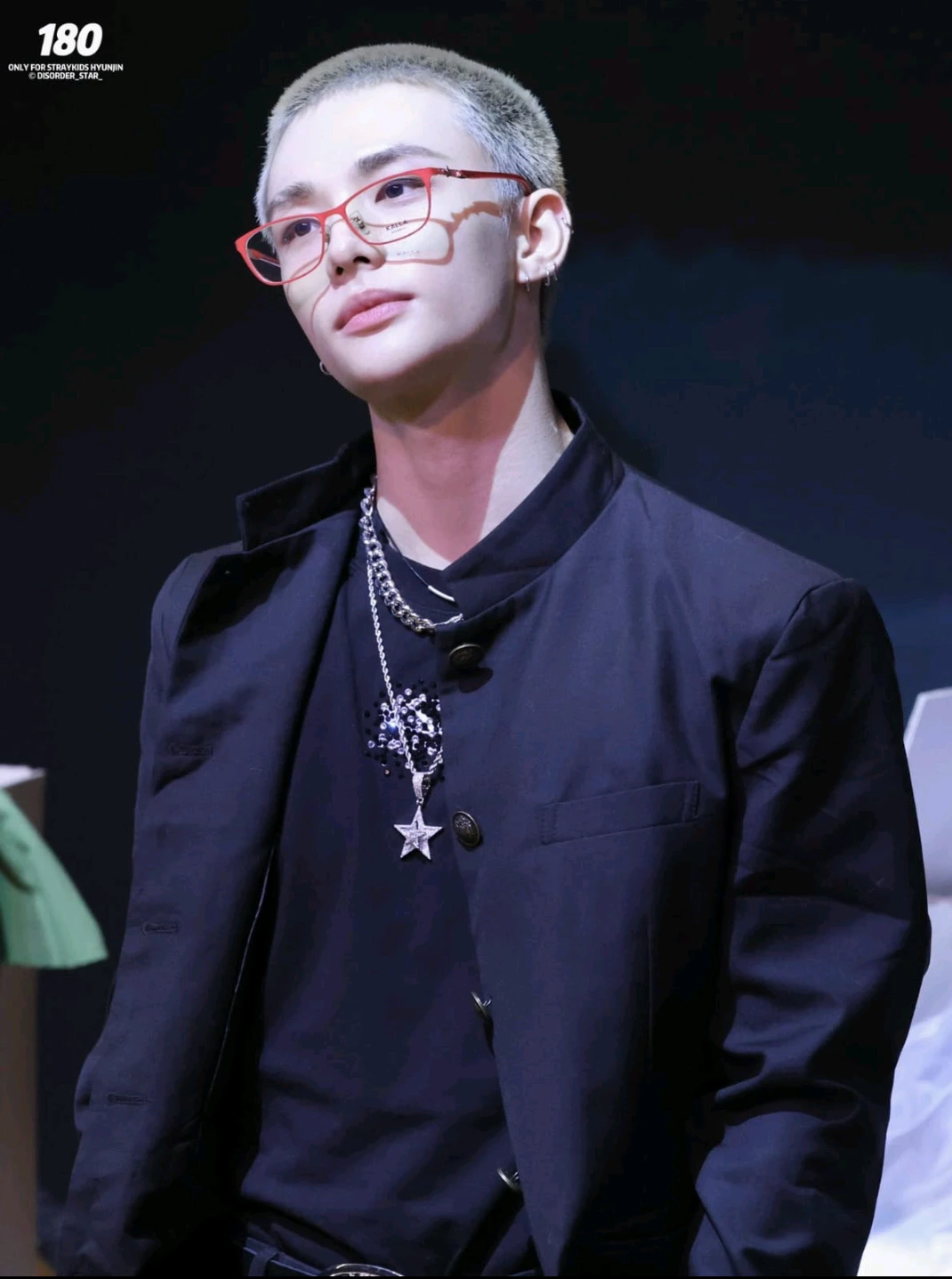 Hwang Hyunjin thumbnail