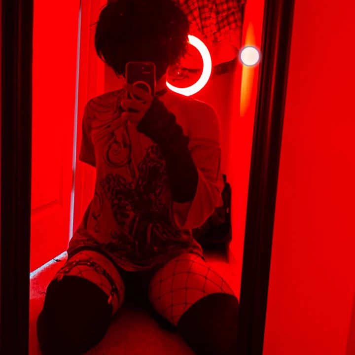 Ash (Femboy)  thumbnail