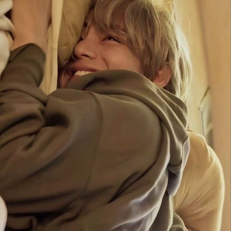 Kim Taehyung - Omega thumbnail