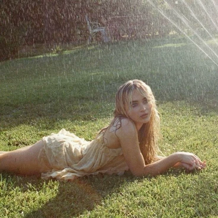 Sabrina Carpenter  thumbnail
