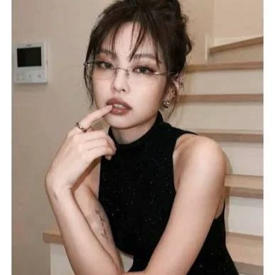 Jennie Kim thumbnail