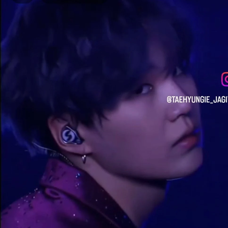 Min Yoongi thumbnail