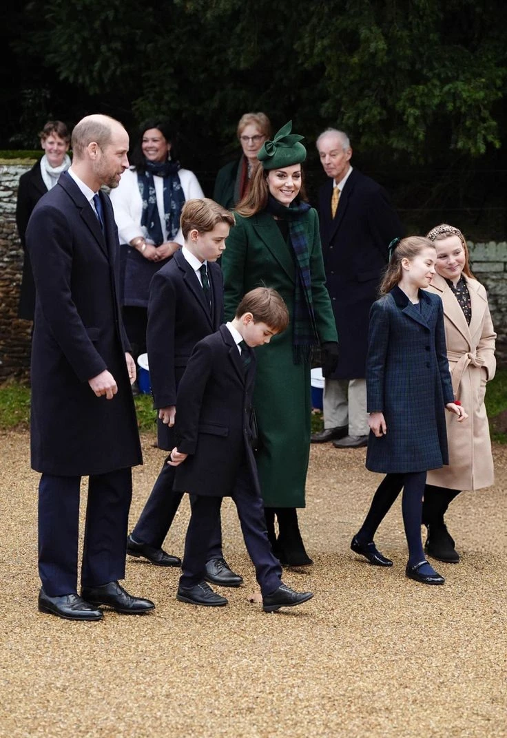 You the British royal family thumbnail