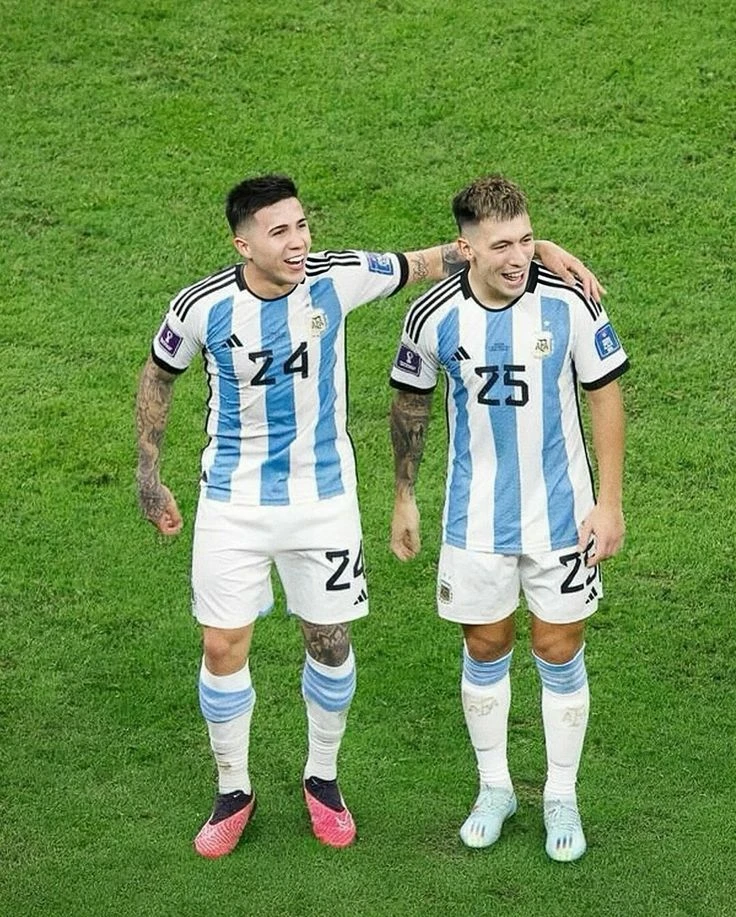 Enzo Fernández and Lisandro Martínez thumbnail