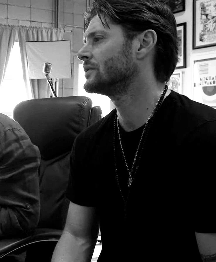 Jensen Ackles thumbnail