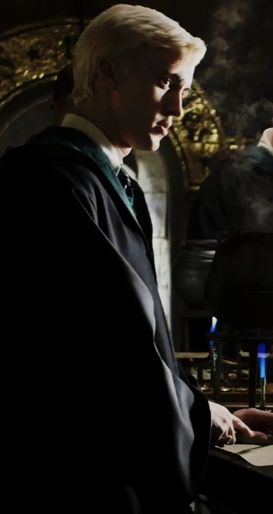 Draco Malfoy thumbnail
