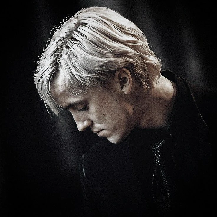 Draco Malfoy thumbnail