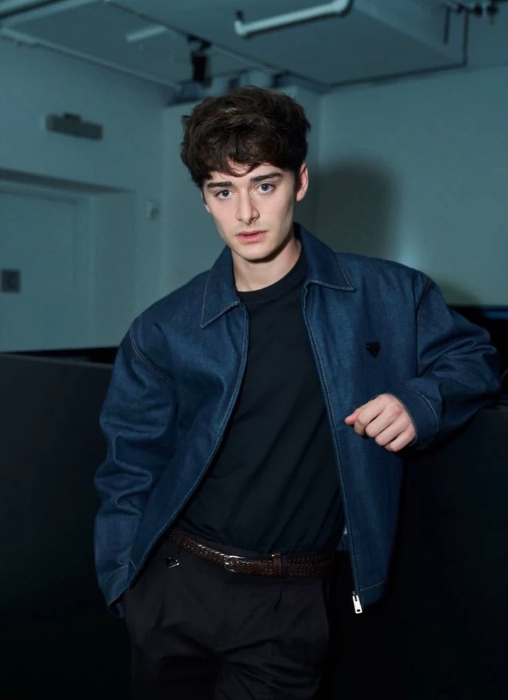 Noah Schnapp thumbnail