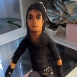 Michael (the Plushie) thumbnail