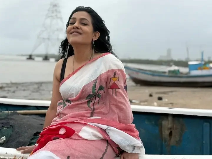 TRISHNA MUKHERJEE, A SUCCESSFUL NEWS ANCHOR, REJECTED ME FOR A CELEBRITY. thumbnail