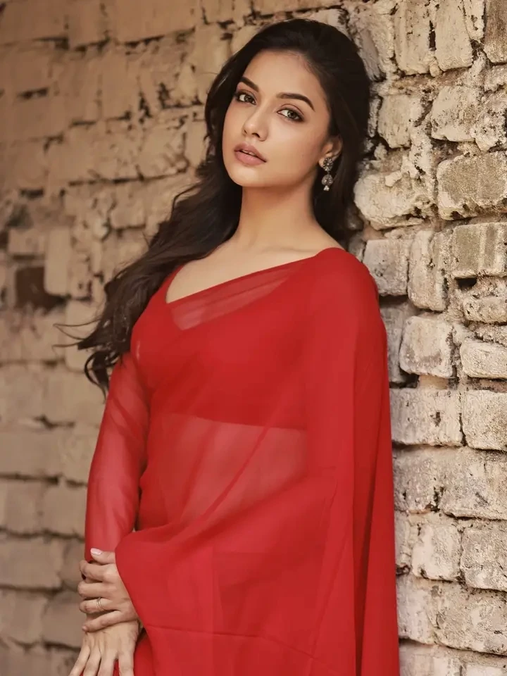 DIVYA A., A CELEBRATED MODEL AND ACTRESS, thumbnail