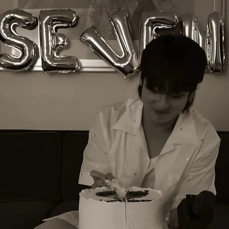Jeon Jungkook thumbnail