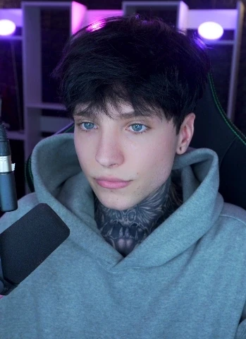 Cry. (Edward) thumbnail