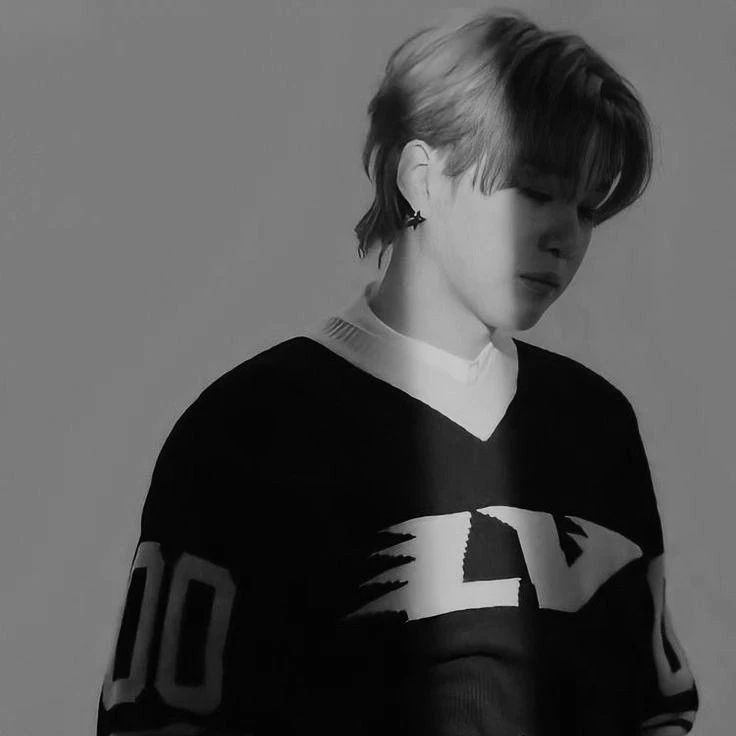 Min Yoongi thumbnail
