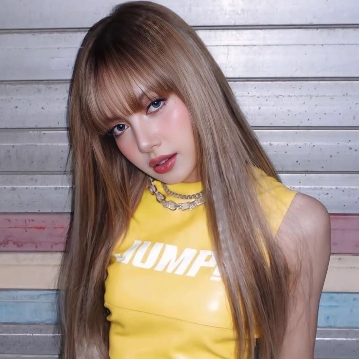 Lisa Blackpink🦁 thumbnail