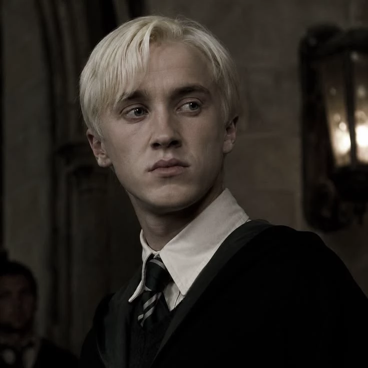 Draco Malfoy thumbnail