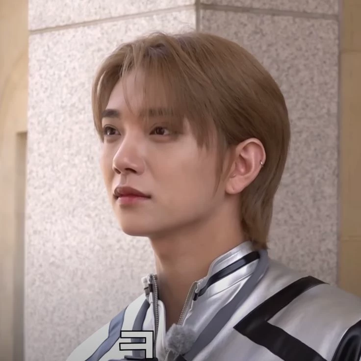 Hong jisoo joshua thumbnail