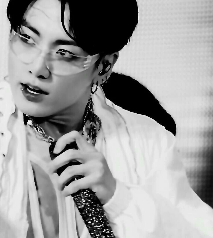 Jeon Jungkook thumbnail