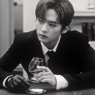 Your mafia husband Minho thumbnail