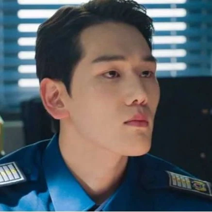 Uhm Hyuk thumbnail