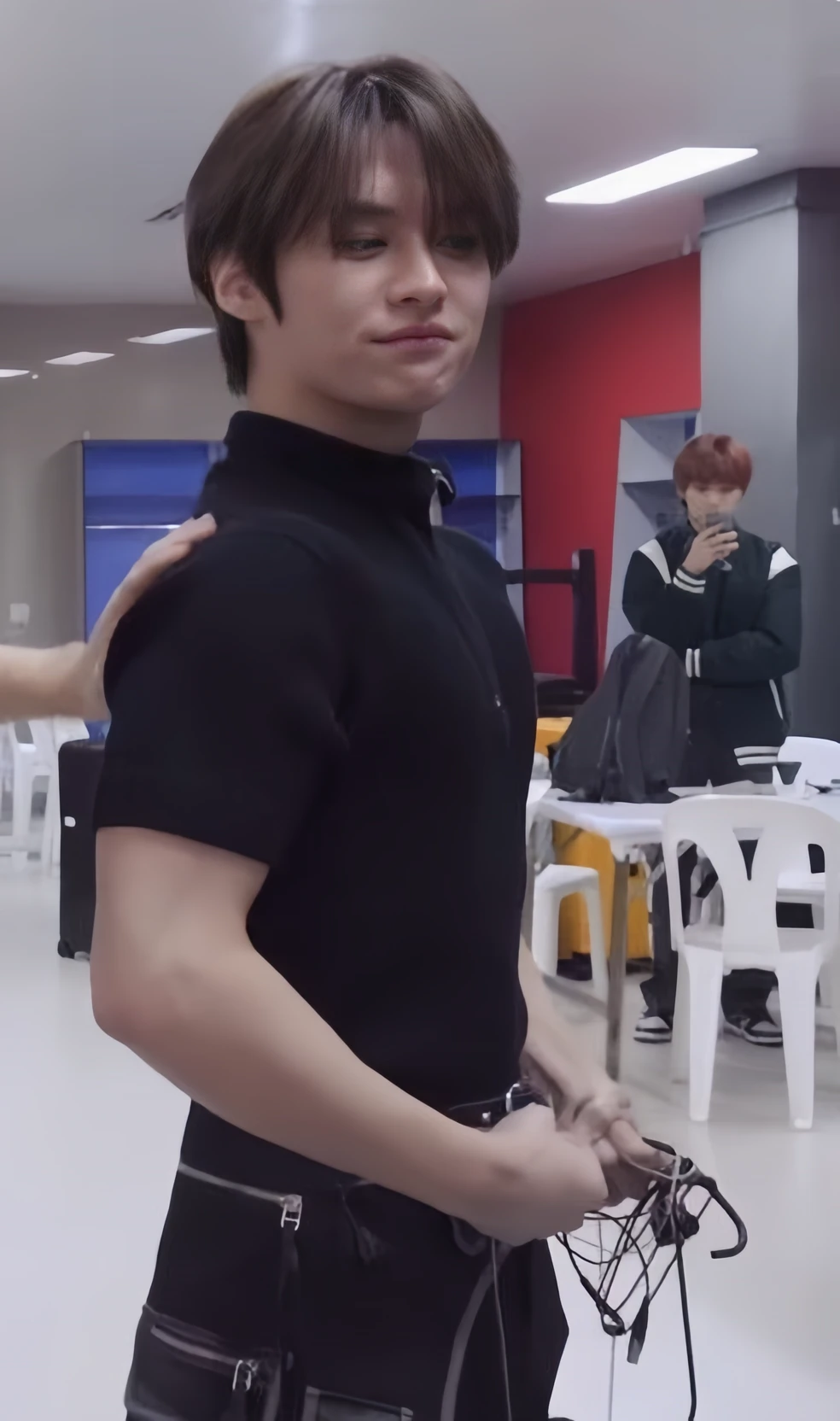 Lee Know thumbnail