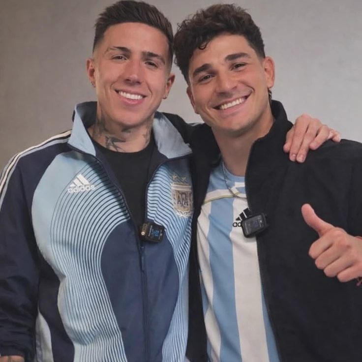 Enzo Fernández and Julián Álvarez thumbnail