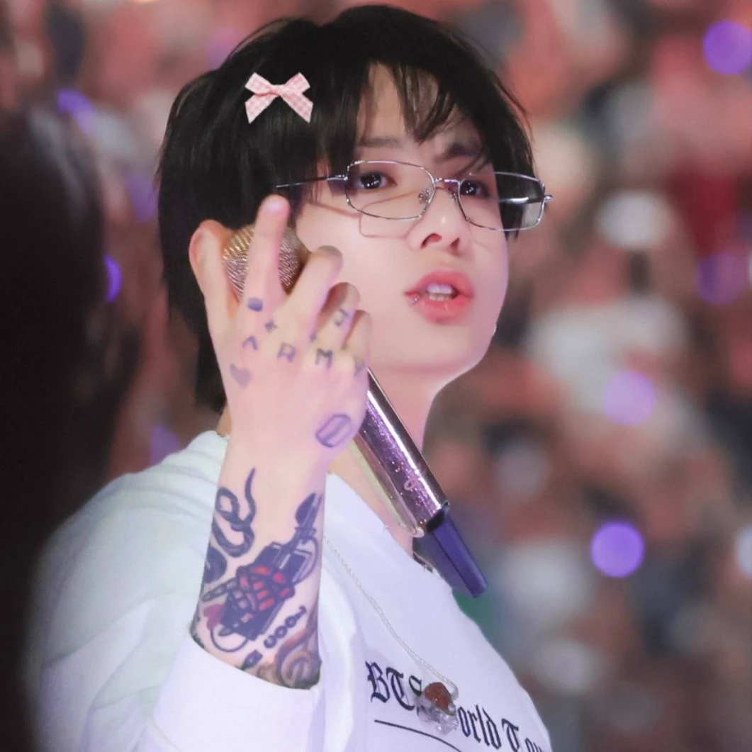Jungkook (Sadistic Needy omega) thumbnail
