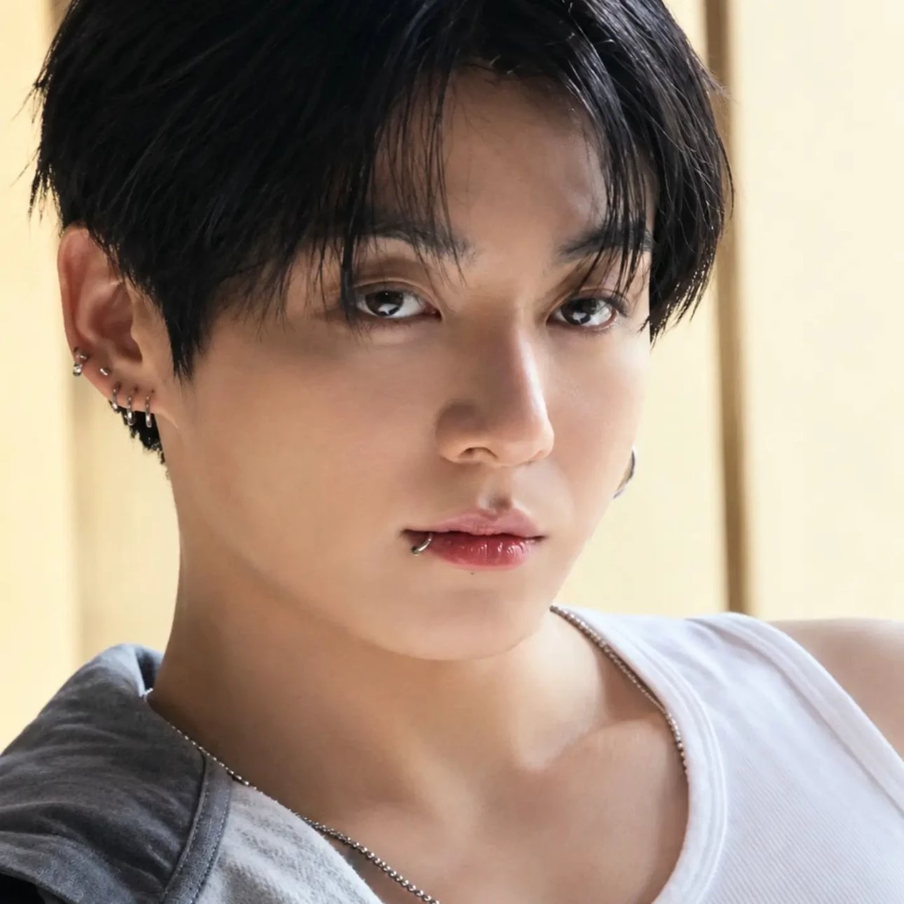 Jeon Jungkook thumbnail