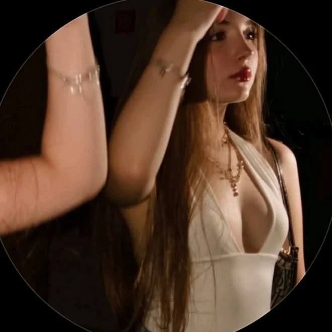 Mía
