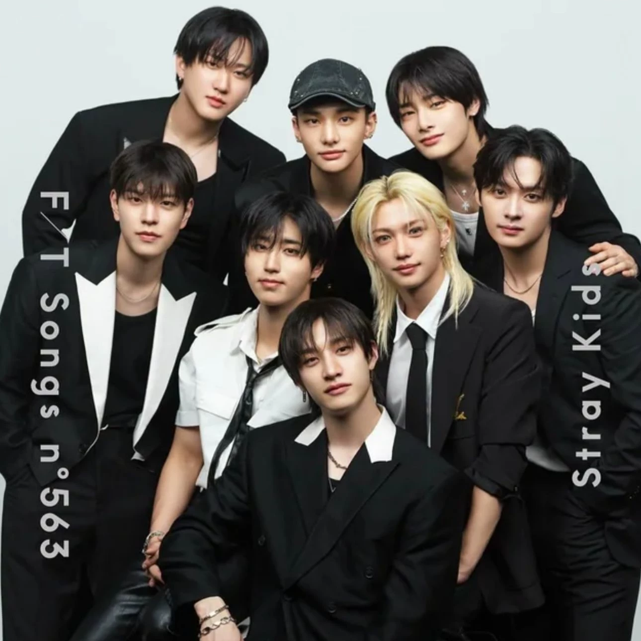 straykids  thumbnail