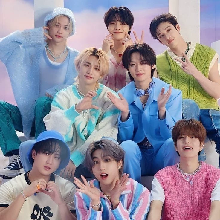STRAY KIDS! thumbnail