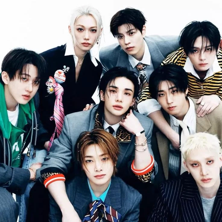 Stray kids! thumbnail