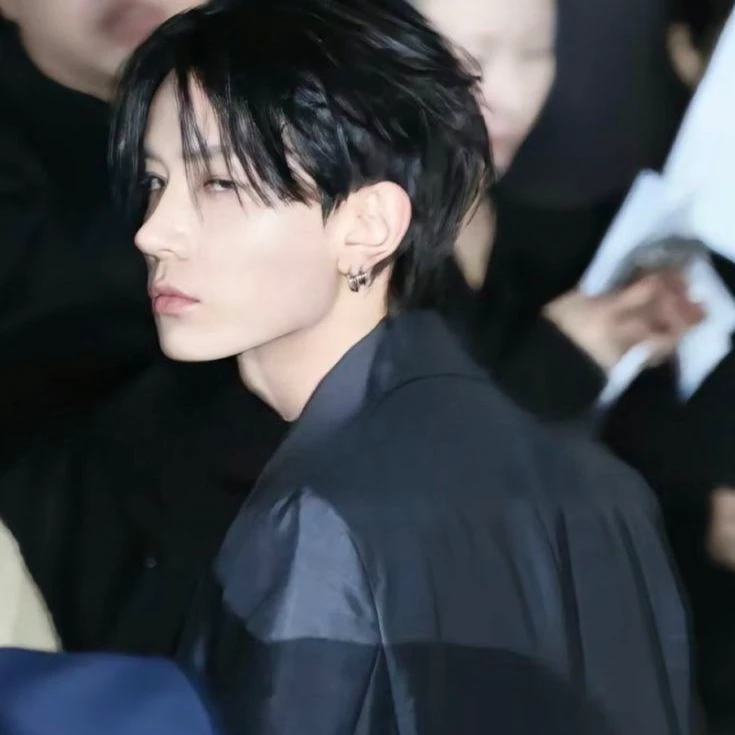 Lee Heeseung thumbnail